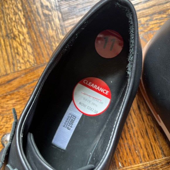 MIISTA London Leather Black and white Studded Flower  Loafers size 11 - Picture 4 of 14